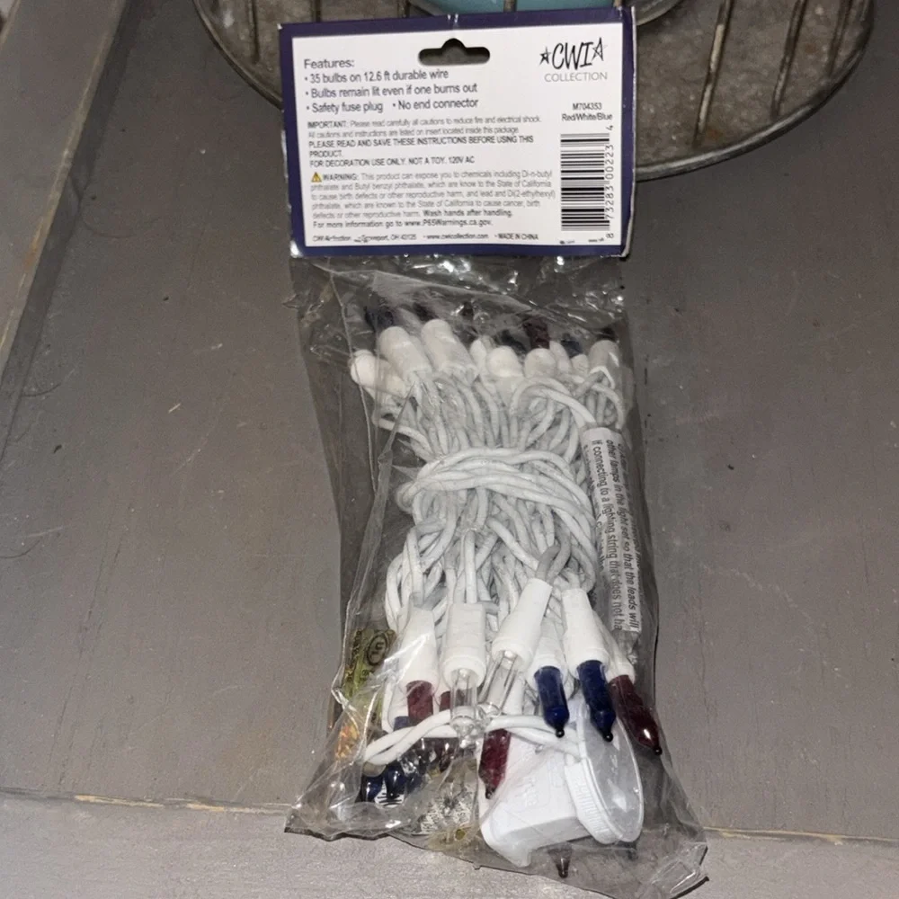 CWI Collection Patriotic Red and White Party Lights 35 count